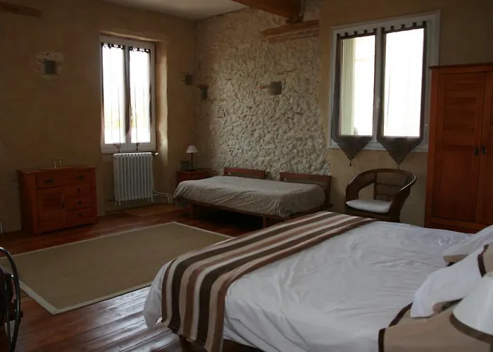 Un Coin De Paradis Πανσιόν 3*